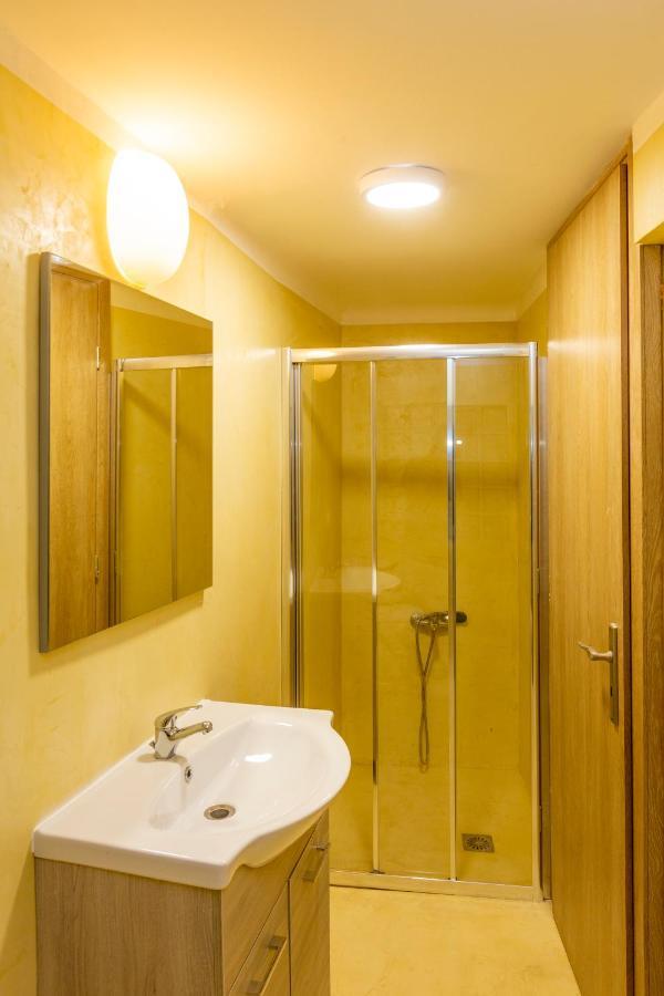 Psirri Lofts Apartment Athens Ngoại thất bức ảnh
